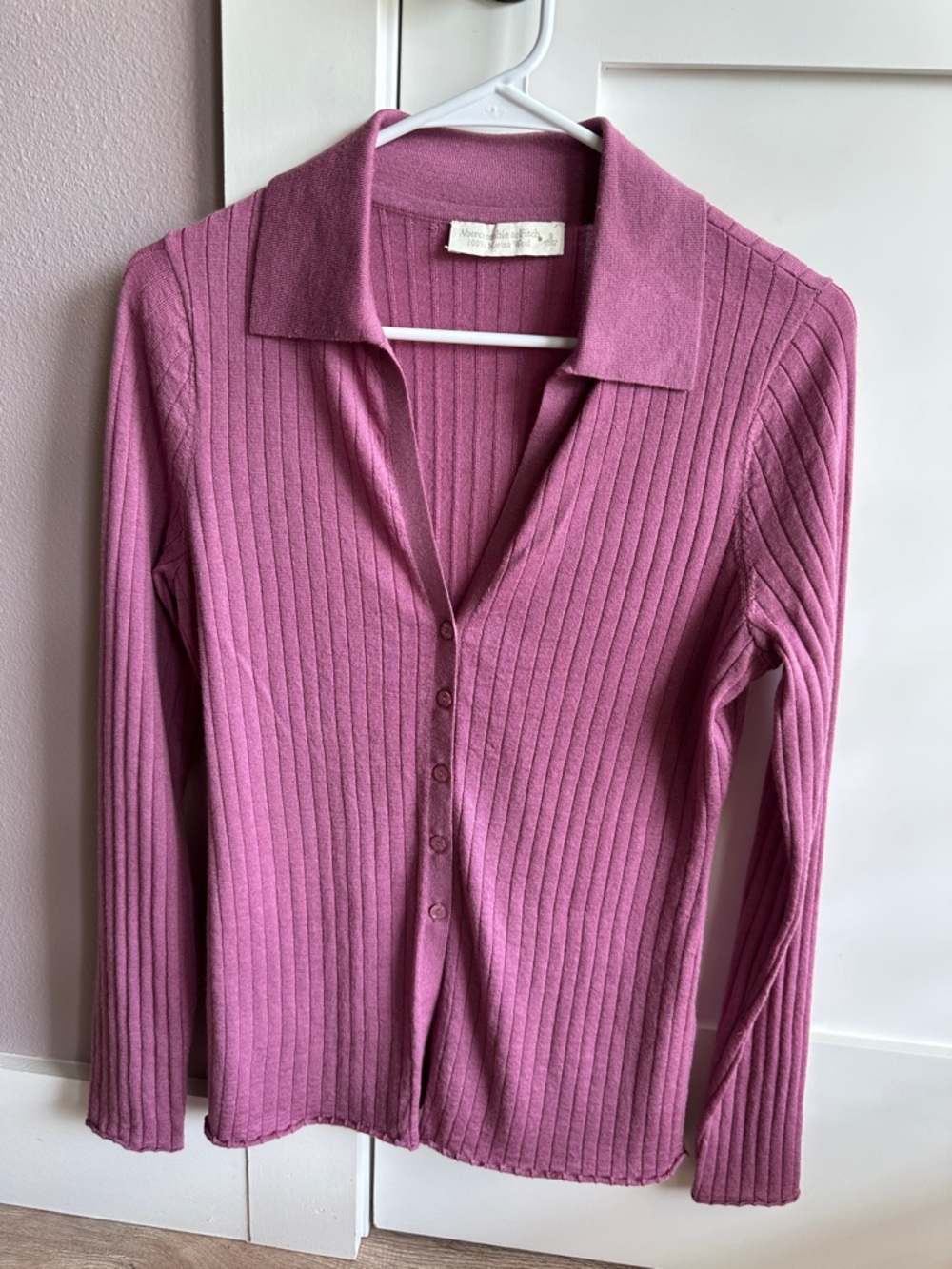 NWOT Abercrombie & Fitch Button-Up Collared Top